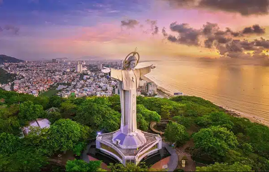 VIETNAM TRAVEL BY SEASON: DISCOVERING ATTRACTIVE DESTINATIONS IN THE FIRST 6 MONTHS OF THE YEAR