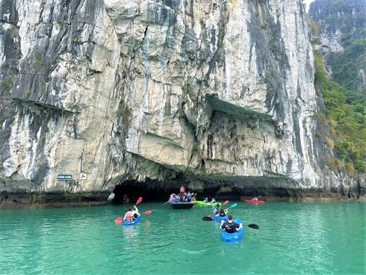 Kayaking in Ha Long Bay: Discover Vietnam’s Most Breathtaking Waters