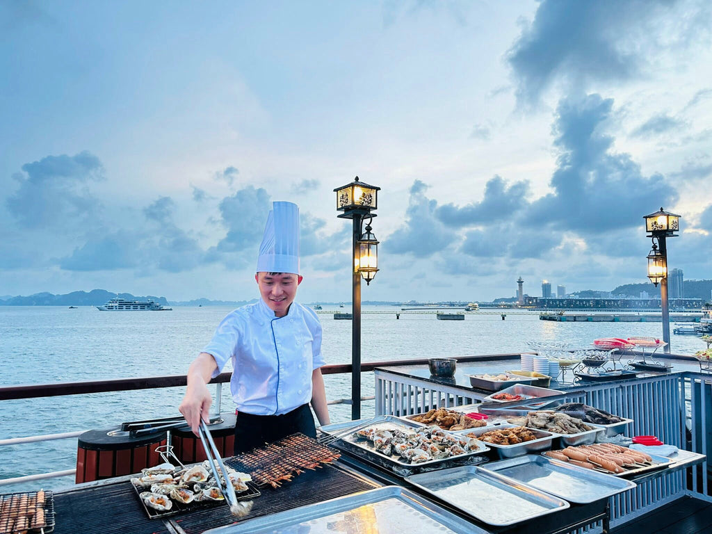 1D - HALONG BAY:  HALONG BAY ON CRUISE (5-STAR CRUISE)