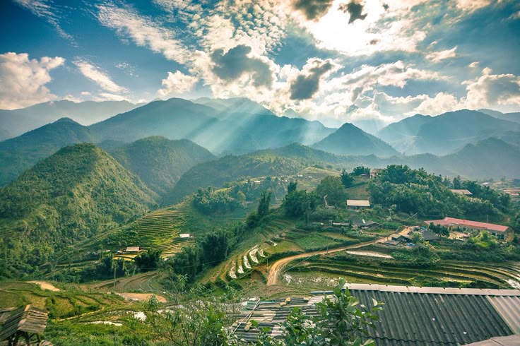 Mu Cang Chai & Halong Bay