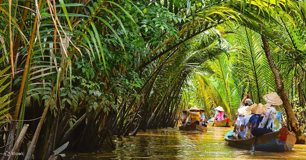 12D11N Rail Experience: HA NOI-HALONG BAY-NINH BINH-DA NANG-HOI AN-NHA TRANG-HO CHI MINH CITY