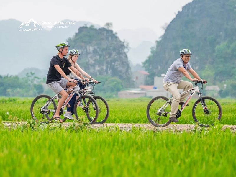 3D2N Cat Ba : LAN HA BAY ( half day) - VIET HAI VILLAGE - CATBA NATIONAL PARK