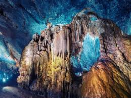 3D2N - QUANG BINH PHONG NHA - DARK CAVE - PARADISE CAVE - DMZ TOUR