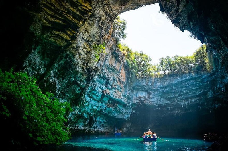 3D2N - QUANG BINH PHONG NHA - DARK CAVE - PARADISE CAVE - DMZ TOUR
