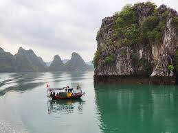 1D - HALONG BAY:  HALONG BAY ON CRUISE