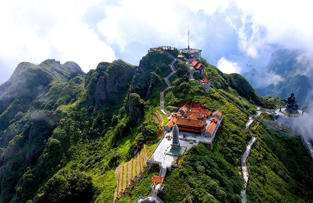2D2N-SAPA:  SAPA-CAT CAT/ TA VAN–O QUY HO PASS RONG MAY GLASS BRIDGE