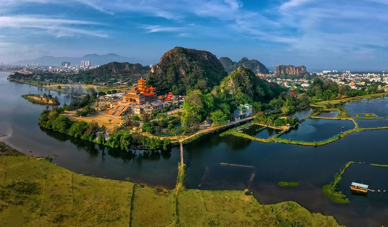 The Essence of Vietnam – From Heritage to Harmony