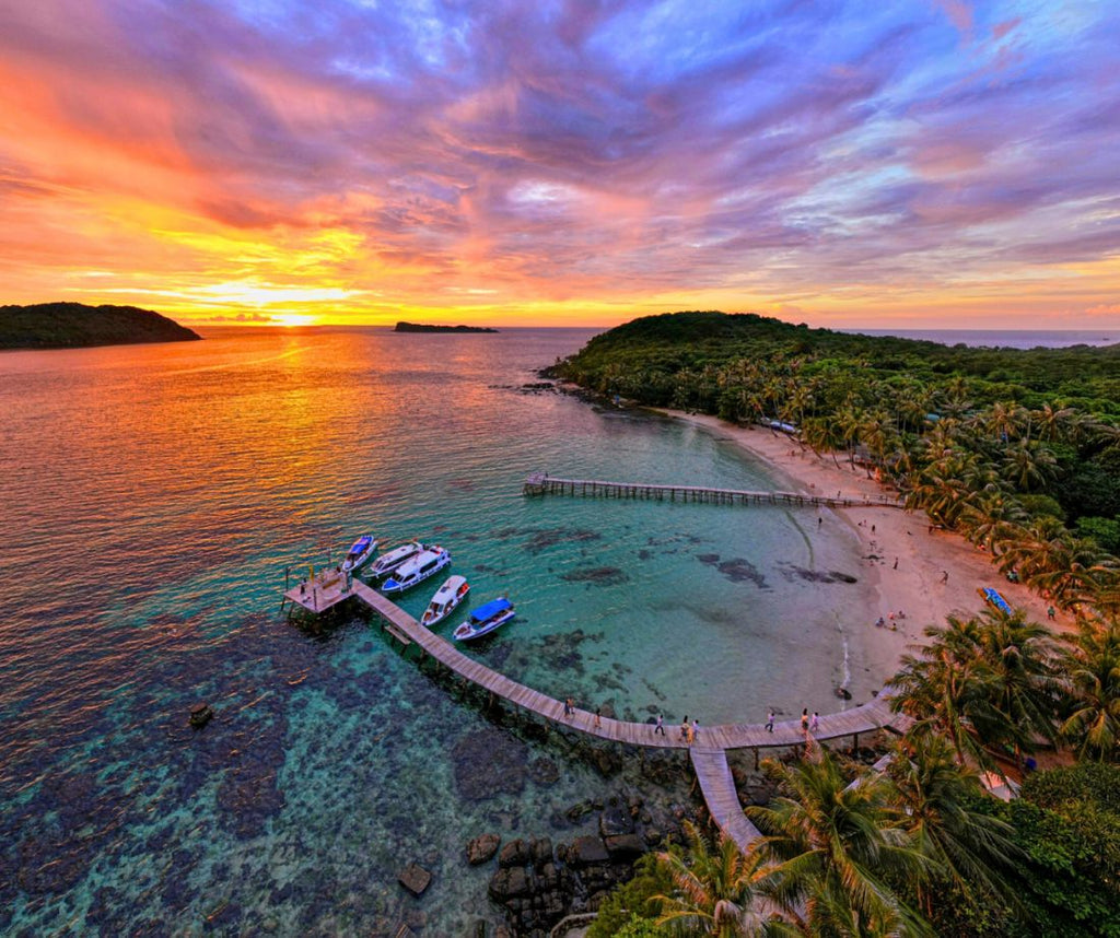 14D13N: HANOI - NINHBINH - SAPA - HALONGBAY - DANANG - HOIAN - PHUQUOC - HOCHIMINH