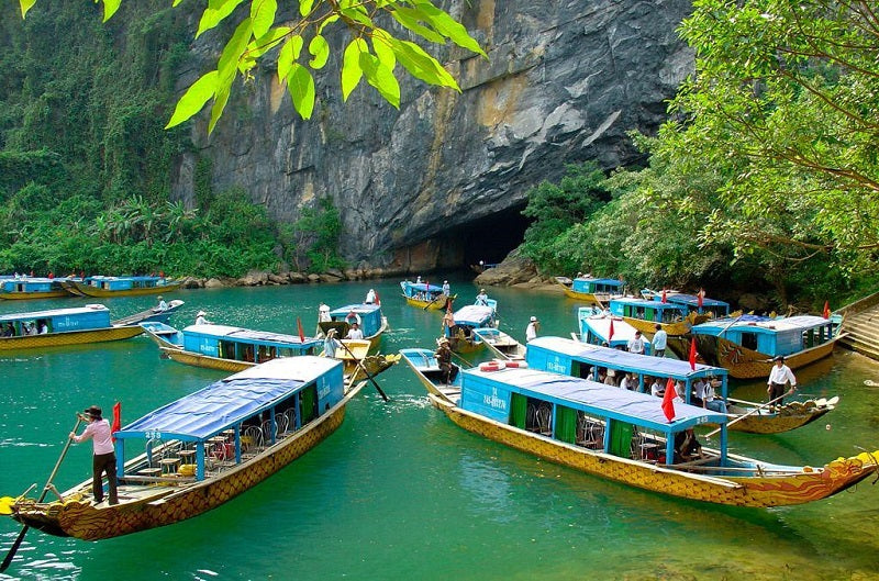 3D2N - QUANG BINH PHONG NHA - DARK CAVE - PARADISE CAVE - DMZ TOUR