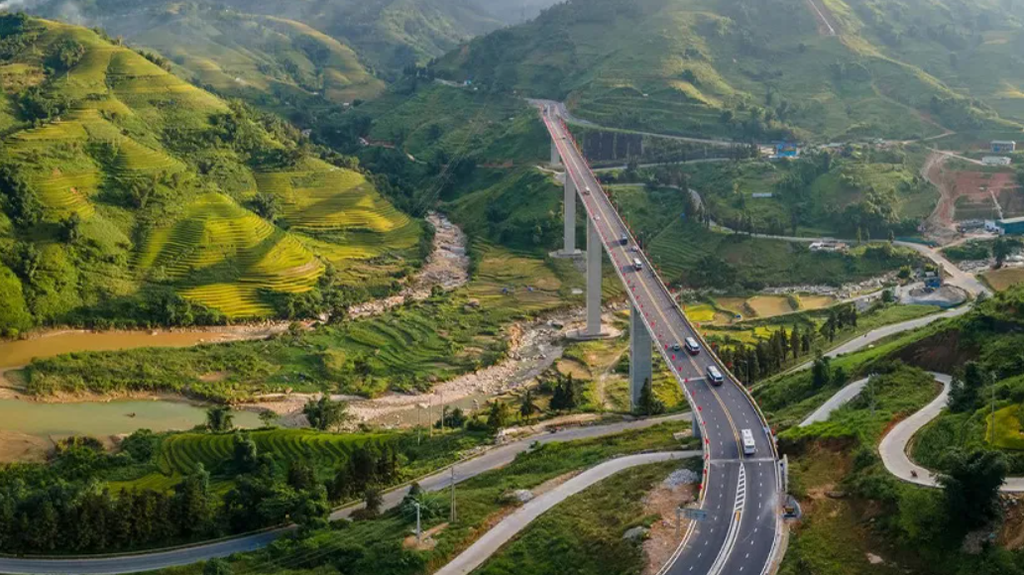 Northern Vietnam Biking Tour