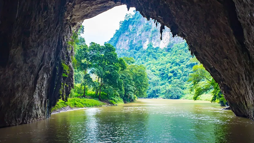 Northeast Vietnam Loop