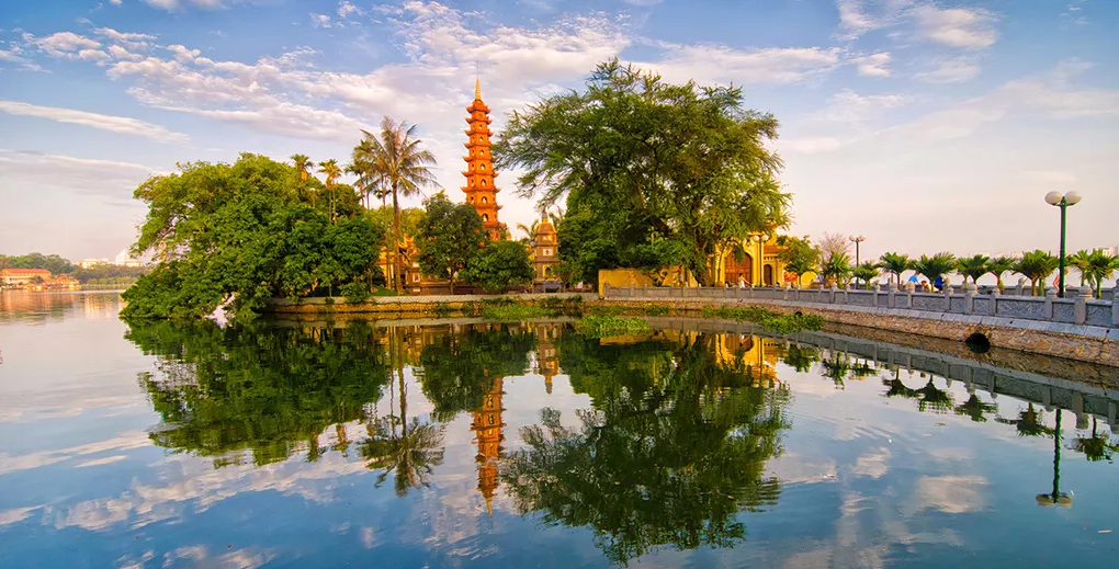 Vietnam Highlights: From North to Central