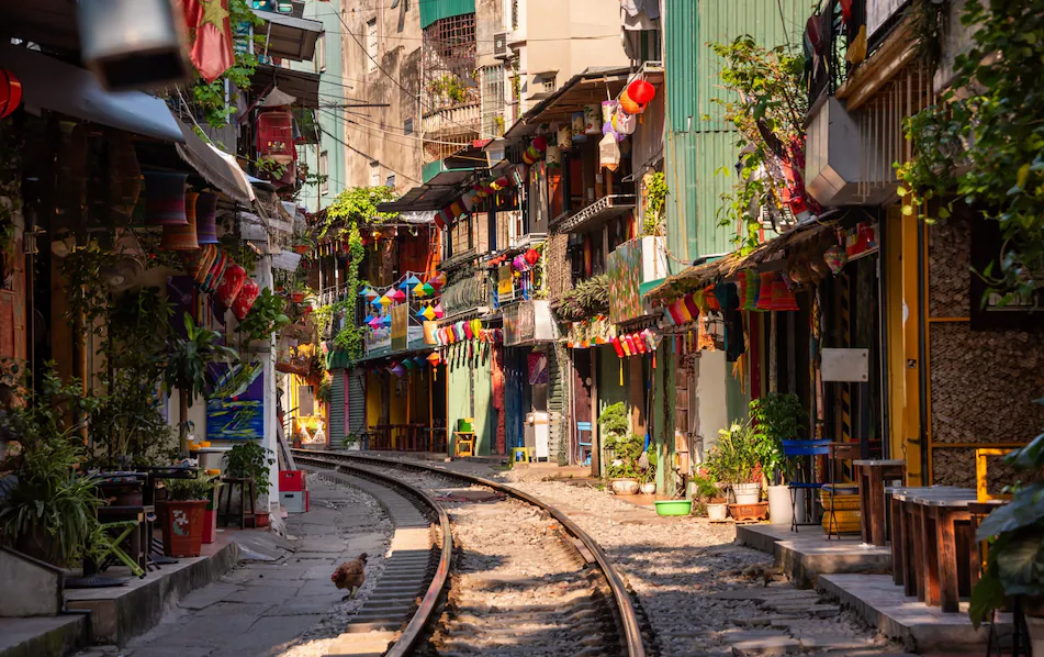 Vietnam Highlights: From North to Central