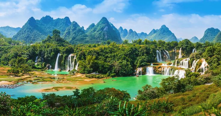 Mu Cang Chai & Halong Bay