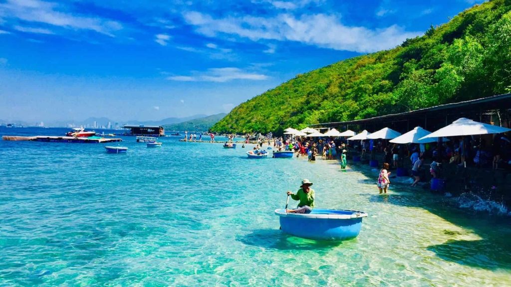 1D-NHATRANG:  MUN ISLAND - FISHING VILLAGE - MINI BEACH